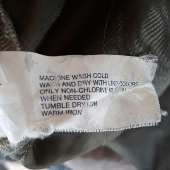 Y2K Gap Mini Skirt Aztec Print Pleated Front Casual Safari Army Green Cream Sz 4 - Picture 8 of 8